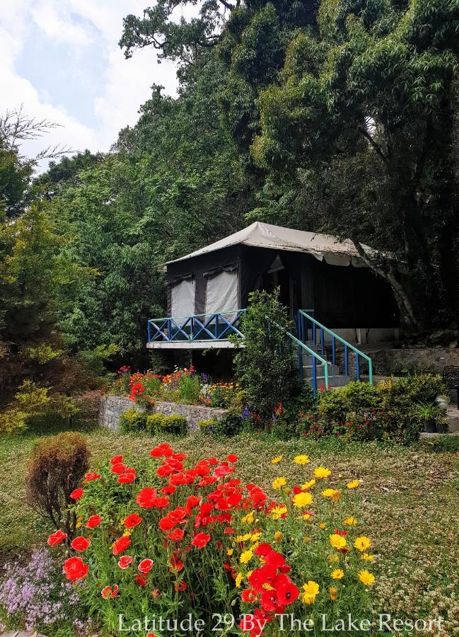 Latitude 29 By The Lake Resort Naukuchiatal Exterior foto